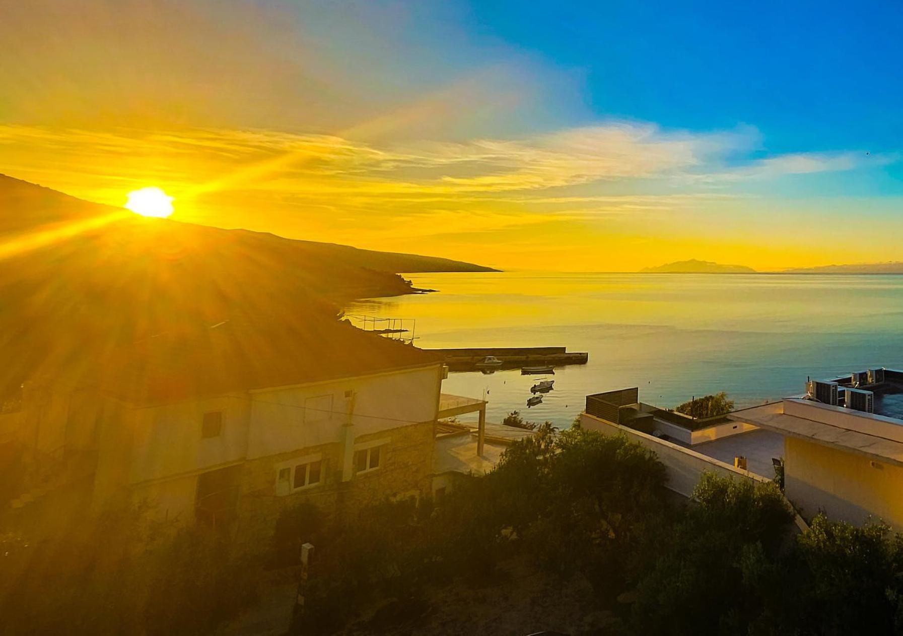 Plava Laguna Zavala Dış mekan fotoğraf